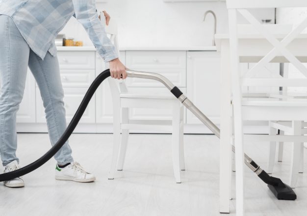 How to Replace a Vacuum Belt