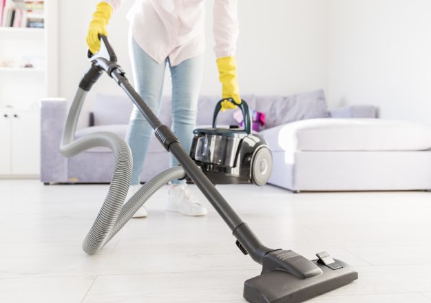 What’s the Best Bagged Vacuum Cleaner? Reviews & Buying Guide